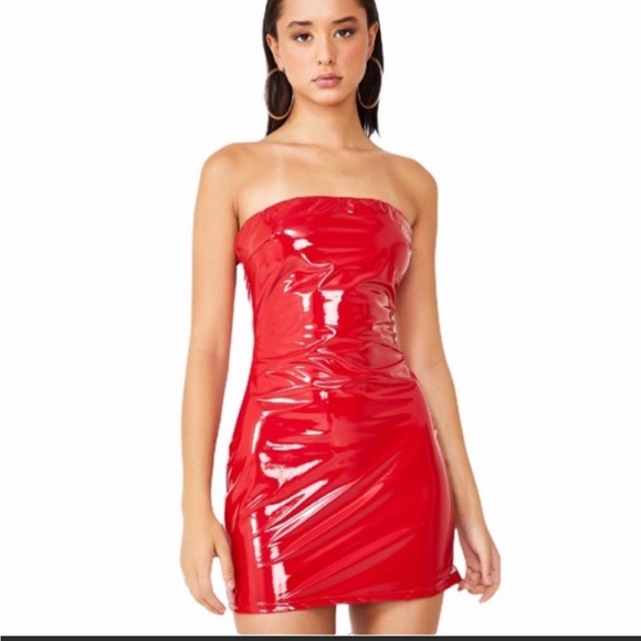 Tiger Mist Kyra Vinyl Dress in Black - Picture 5 of 9